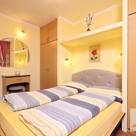 Garsoniera Ania Baile Felix Apartment Екстериор снимка